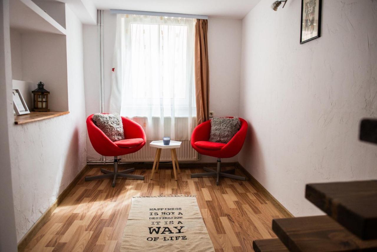 Troll's House Apartament *